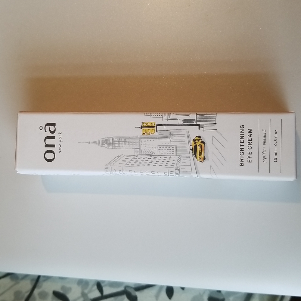 Ona New York Brightening Eye Cream